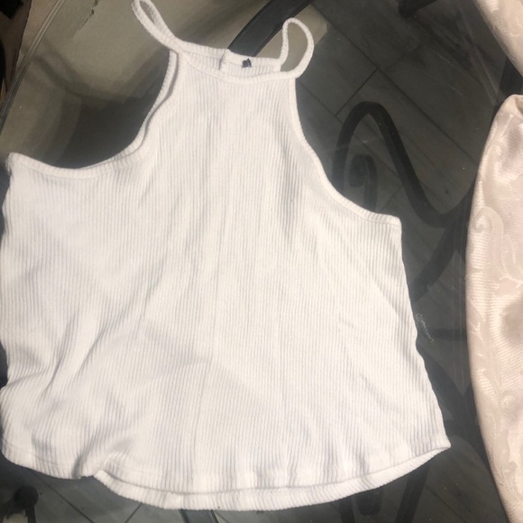 Tank - Picture 2 of 2